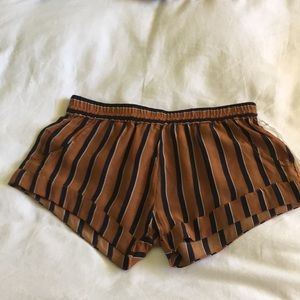 NEW Madison du soir shorts size small